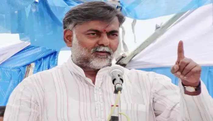 मोदी के करीबी मंत्री का डेरा... खैरागढ़ में लोधी वोट बैंक को साधने आ रहे प्रहलाद पटेल, दो दिन रहेंगे