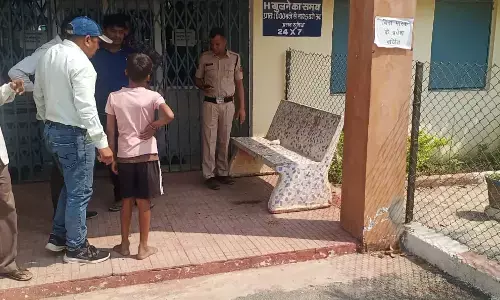 CG-स्कूल में छात्रा का गला रेतने वाला छात्र गिरफ्तार, इस बात से नाराज होकर छात्रा को मारा था ब्लेड...