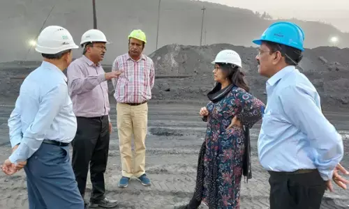 कोयला मंत्रालय सयुंक्त सचिव विस्मिता तेज ने गेवरा क्षेत्र व कुसमुंडा क्षेत्र का निरीक्षण किया... महाप्रबंधकों से चर्चा भी की...