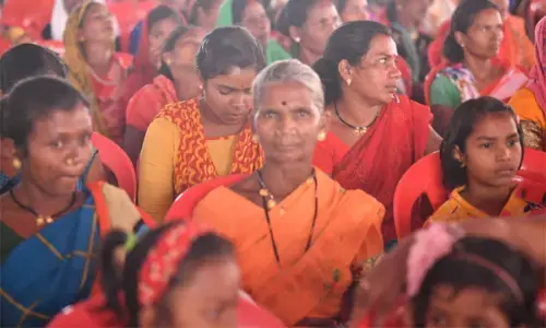 माटीपुत्र मुख्यमंत्री को देखने खचाखच भरा रहा मैदान, पहली बार भूपेश को देखने अबूझमाड़ से आये हज़ारों लोग