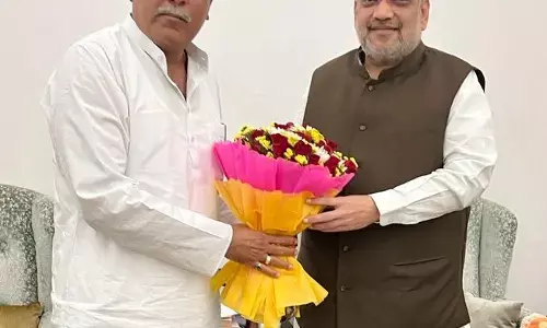 CG को चाहिए और फंड: शाह से मिले भूपेश, बस्तर में CRPF की दो बटालियन, जीएसटी क्षतिपूर्ति जारी रखने की मांग; बस्तर में स्थापित होने वाले उद्योग के लिए 30% डिस्काउंट पर मिले लोहा