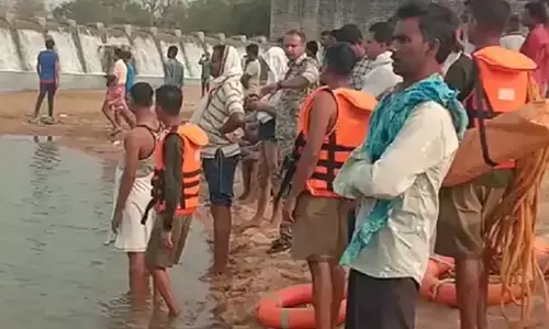 एक युवती सहित तीन की डूबने से मौतः कर्मचारियों का ग्रुप डैम पहुंचा था पिकनिक मनाने, नहाने के दौरान तीन डूबे....