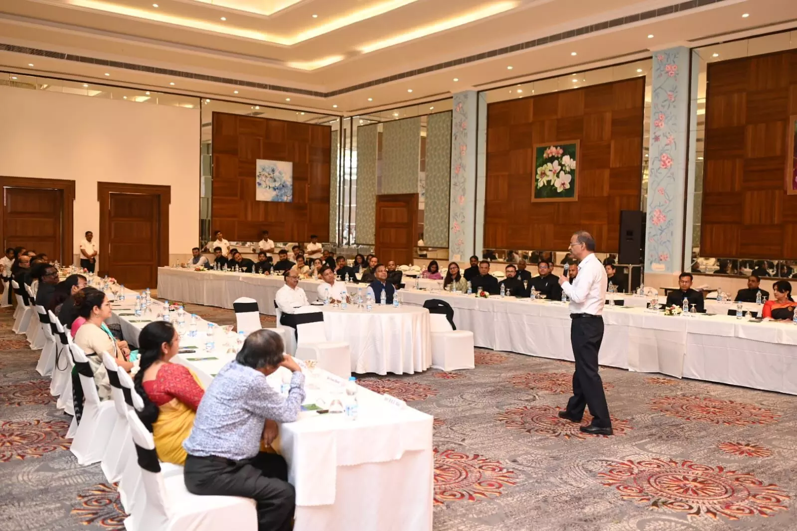 IAS बदलें एटीट्यूड: सीनियर ब्यूरोक्रेट अनिल स्वरूप ने कहा- लोगों की आकांक्षाओं को पूरा करने ज्ञान, कौशल और दृष्टिकोण बदलें आईएएस IAS बदलें एटीट्यूड: सीनियर ब्यूरोक्रेट अनिल स्वरूप ने कहा- लोगों की आकांक्षाओं को पूरा करने ज्ञान, कौशल और दृष्टिकोण बदलें आईएएस