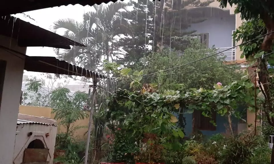 बस्तर में ओले: सबसे गर्म रहा बलौदाबाजार, अभी बढ़ेगी गर्मी... कल भी हो सकती है कई स्थानों पर बारिश बस्तर में ओले: सबसे गर्म रहा बलौदाबाजार, अभी बढ़ेगी गर्मी... कल भी हो सकती है कई स्थानों पर बारिश