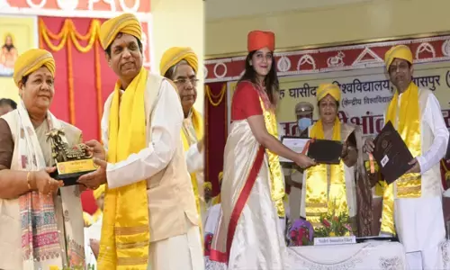 CU के नौवें दीक्षांत समारोह में 141 को गोल्ड मैडल, 81 को पीएचडी: राज्यपाल बोलीं...दीक्षांत, दीक्षा का अंत नहीं है बल्कि यह दीक्षा का प्रारंभ है