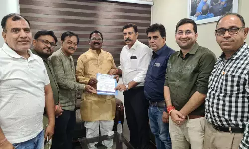 खाद्य तेल पर स्टॉक लिमिट: चेंबर ऑफ कॉमर्स मिला खाद्य मंत्री भगत से, स्टॉक लिमिट बढ़ाने की मांग