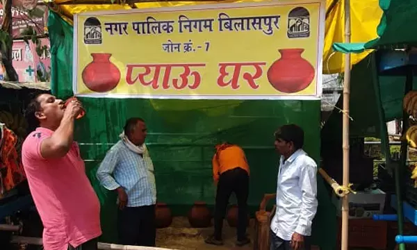 लू से बचाव के लिए निगम ने प्रमुख स्थानों में खोला है प्याऊ घर, अस्थायी छायां की व्यवस्था की गई है