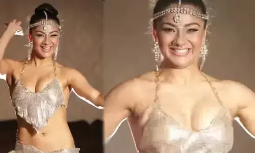 इस एक्ट्रेस ने किया धमाकेदार Belly Dance, देखकर आप भी हो जाएगे हौरान... देखें वीडियो