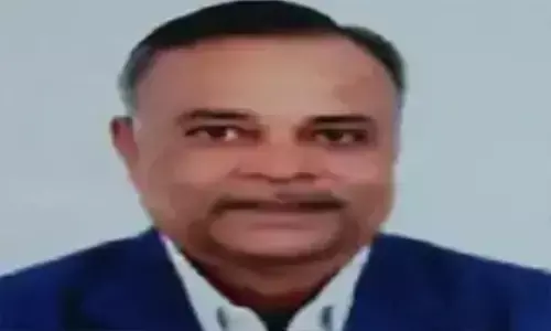 जीएसटी में पदस्थ क्लर्क ने की खुदकुशी: सुसाइड नोट में लिखा- जान से मारने की धमकी देते हैं... इसलिए फांसी लगाकर आत्महत्या कर रहा हूँ...