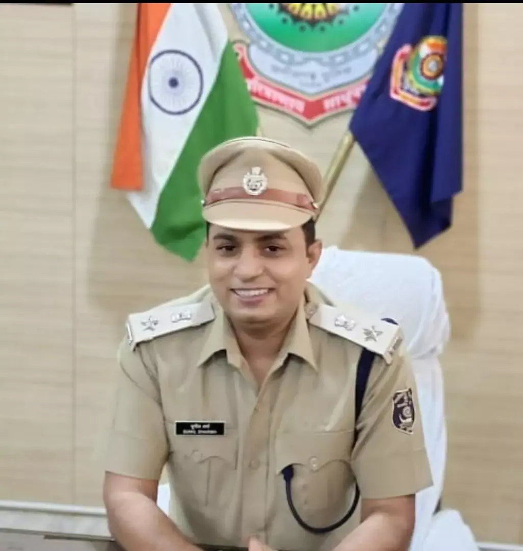 वीडियो देखें: एसपी क्यों बोल रहे हमें मार दो... सुकमा एसपी का वीडियो वायरल, सैकड़ों ग्रामीणों के बीच में कह रहे ऐसी बात