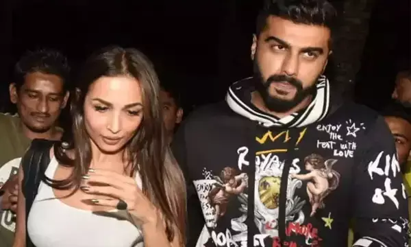 मलाइका और अर्जुन की होगी शादी!.. एक्टर ने खुद बताया क्या है प्लान...पढ़े मलाइका और अर्जुन की होगी शादी!.. एक्टर ने खुद बताया क्या है प्लान...पढ़े