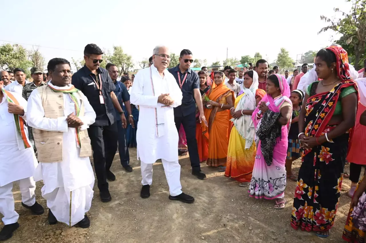 एग्जीक्यूटिव इंजीनियर सस्पेंड: सीएम भूपेश ने कामकाज में लापरवाही बरतने वाले EE को किया निलंबित एग्जीक्यूटिव इंजीनियर सस्पेंड: सीएम भूपेश ने कामकाज में लापरवाही बरतने वाले EE को किया निलंबित