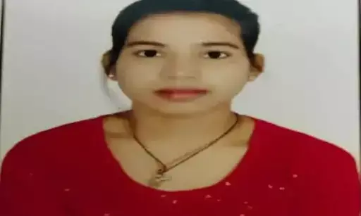 नीट की छात्रा का शव मिला: खाना खाकर बहनों के साथ खेला लूडो, फिर सुबह फंदे पर लटकती मिली लाश...