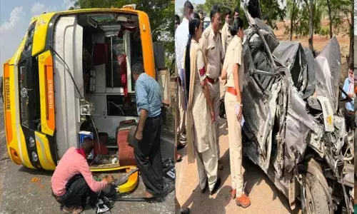 CG-भीषण हादसा: ट्रक और बस में जोरदार भिड़ंत, कार भी आई चपेट में...ड्रायवर की मौत, एक बच्चे सहित छह गंभीर...