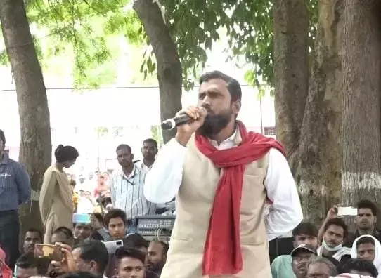 वीडियो: CM के सामने फट पड़े ग्रामीण, जिला पंचायत अधिकारियों पर लगाया 10 परसेंट कमीशन का आरोप, सीएम ने दिया कार्रवाई का भरोसा