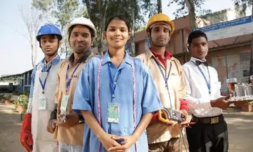 वेदांता स्किल स्कूल से वित्तीय वर्ष में छत्तीसगढ़ के 600 युवा हुए स्वावलंबी