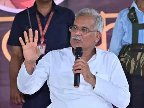 CG की भूमिका डाकिये की तरह: सीएम बोले- केंद्र ने कोल ब्लॉक अलॉट किया है, वे ही रद्द कर सकते हैं, इसलिए आंदोलन वहां जाकर करें