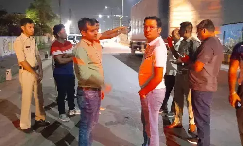 CG- 50 लाख की लूट ब्रेकिंग: आरोपी गिरफ्तार, नगदी भी जब्त...कुछ देर बाद पुलिस करेगी खुलासा...