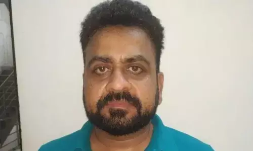 सेल्सगर्ल से दुष्कर्म की कोशिश: काम पर आई नाबालिग पर मालिक की थी गंदी नजर, पुलिस ने राठी बिल्डमार्ट के डायरेक्टर को किया गिरफ्तार