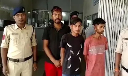 CG-दोस्त के साथ घूमने आई युवती के साथ सामूहिक दुष्कर्म... दोस्त को पीटा, फिर उसकी महिला मित्र के साथ किया किया गैंगरेप... नगदी भी लूटी...चार गिरफ्तार