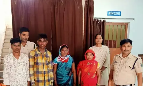 जीएसटी अफसर, सब इंजीनियर सहित 5 घरों में चोरी करने वाले आरोपी पकड़ाए, महिलाए करती थी रेकी फिर चोरी को दिया जाता था अंजाम...