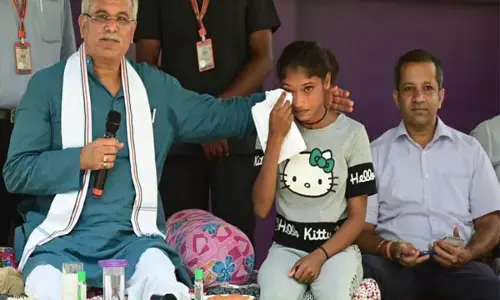 न्याय सब्बो बर-सब्बो डहर के ध्येय को पूरा कर रही छत्तीसगढ़ की भूपेश बघेल सरकार, ग्रामीणों, किसानों, मजदूरों, गरीबों और महिलाओं...सबके लिए संजीदा