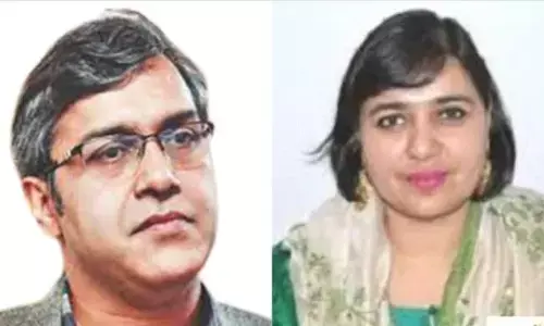 स्टेडियम में कुत्ता टहलाने वाले IAS दंपती का ट्रांसफर, एक लद्दाख, तो दूसरे का अरुणाचल प्रदेश ...