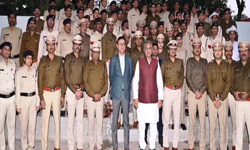 ब्रेकिंग न्यूज: प्रवीण सोमानी अपहरण कांड सुलझाने वाले 65 पुलिसकर्मियों को एक वेतनवृद्धि का पुरस्कार... देखिए कौन-कौन सी श्रेणी में कितने पुलिसवाले शामिल होंगे