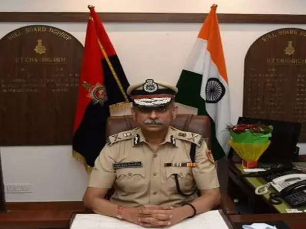 अपराधियों के निशाने पर DGP: वाट्सएप पर डीजीपी की फोटो लगाकर ठगी, डीजीपी ने ट्वीट कर लोगों से कहा- सचेत रहें...
