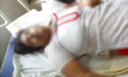 महिला फूड इंस्पेक्टर ने की ख़ुदकुशी: घर में सल्फास की गोली खाकर दे दी जान, पति है ABEO...