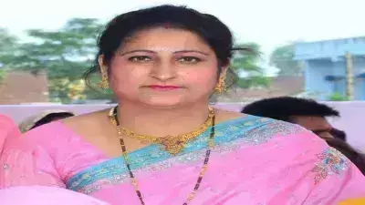 शिक्षिका की गोली मारकर हत्या: स्कूल में घुसकर शिक्षिका को गोलियों से भूना, हत्या के विरोध में सड़कों पर उतरे लोग...