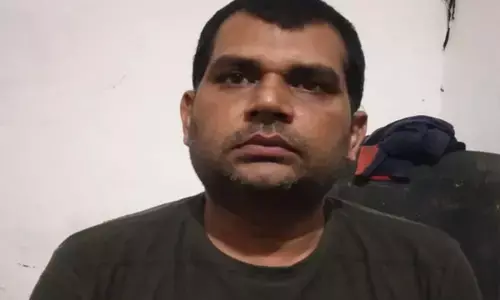 CG ब्रेकिंग-पटवारी गिरफ्तार: रिश्वतखोर पटवारी को पुलिस ने किया गिरफ्तार, किसान से रुपए लेते वीडियो हुआ था वायरल...