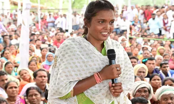 मेरे पापा भृत्य थे, मुख्यमंत्री ने मुझे क्लर्क बना दिया... भृत्य पिता की मौत के बाद एक महीने में बेटी को मिली अनुकंपा नौकरी....