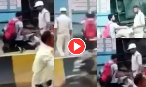 VIDEO: सरेआम रिश्वत लेते पकड़ाया पुलिसकर्मी, लाइव कैमरे में हुआ कैद... देखें