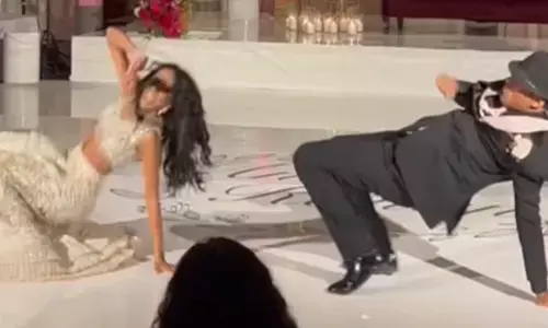 वीडियो: पापा- बेटी ने किया धमाकेदार डांस, शादी में नोरा फतेही के गाने में लगाया तड़का... देखें