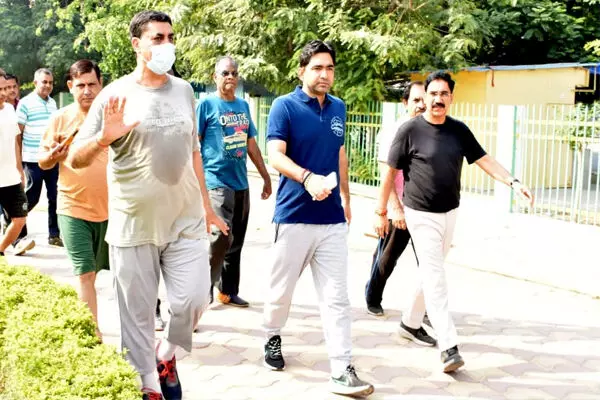 निगम आयुक्त का मैराथन दौरा: बारिश से पहले बड़े नालों की देखी स्थिति, सफाई के निर्देश दिए निगम आयुक्त का मैराथन दौरा: बारिश से पहले बड़े नालों की देखी स्थिति, सफाई के निर्देश दिए