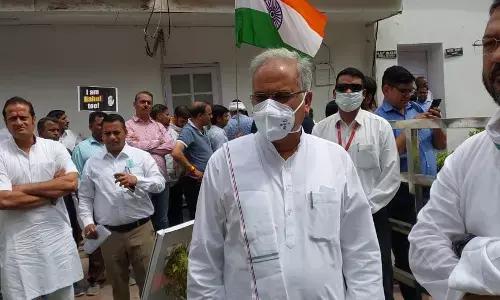 ED के खिलाफ प्रदर्शन: कांग्रेस मुख्यालय पहुंचे CM भूपेश बघेल, ED ऑफिस के सामने विरोध-प्रदर्शन में होंगे शामिल