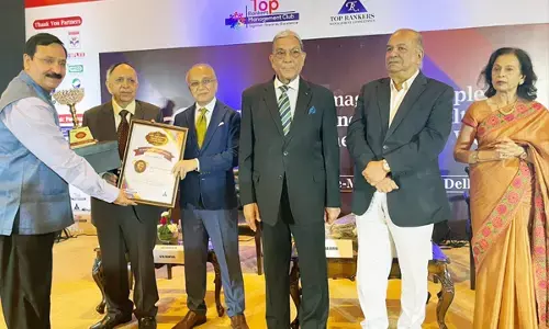 प्रो. संजय द्विवेदी को टॉप रैंकर्स एक्सीलेंस अवॉर्ड...