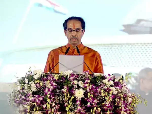 इस्तीफा बिग ब्रेकिंगः मुख्यमंत्री उद्धव ठाकरे ने दिया इस्तीफा, फ्लोर टेस्ट के 13 घंटे पहले फेसबुक लाइव के जरिये उद्धव ने किया इस्तीफे का ऐलान, जेल में बंद विधायक देशमुख और मलिक भी होंगे शामिल