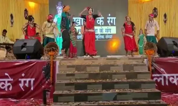 खाकी के रंग लोक कला के संग कार्यक्रम का आयोजन...लोक कलाकारों ने दी मनमोहक प्रस्तुति ...