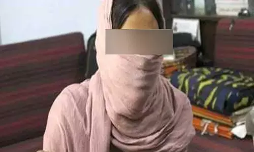 CG-तहसीलदार पर रेप का आरोपः शादीशुदा होते हुये भी महिला कर्मचारी को धोखे में रख बनाया शारीरिक संबंध, पीड़िता की शिकायत पर FIR दर्ज