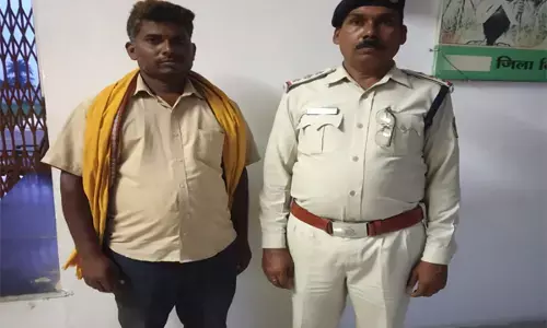 पटवारी की बेदम पिटाईः जमीन का सीमांकन करने गये पटवारी को हाथ मुक्के से जमकर पीटा, एक गिरफ़्तार