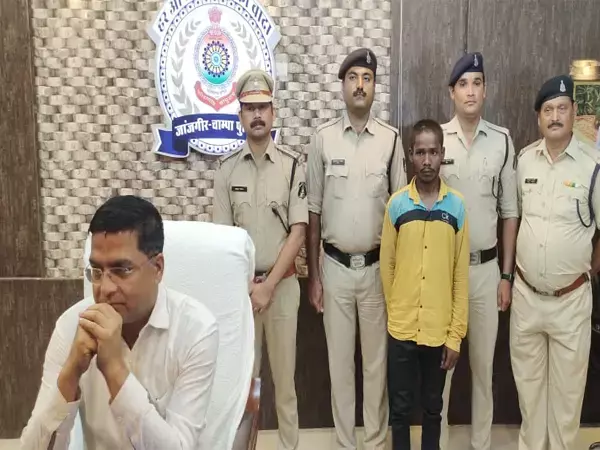 रेप के बाद बेरहमी से हत्याः घर में घुसकर महिला से बलात्कार, गुप्तांग में पहुंचाया चोट, फिर गला दबाकर कर दी हत्या...गिरफ्तार