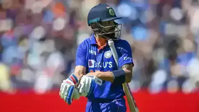 आईसीसी रैंकिंग में कम हो रहा है विराट कोहली का कद, 2015 के बाद ऐसा हुआ पहली बार!