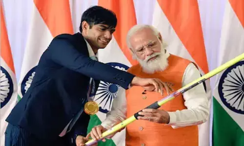 नीरज चोपड़ा ने जीता सिल्वर मेडल, भारत के लिए रचा इतिहास... PM मोदी ने ट्वीट कर दी बधाई....