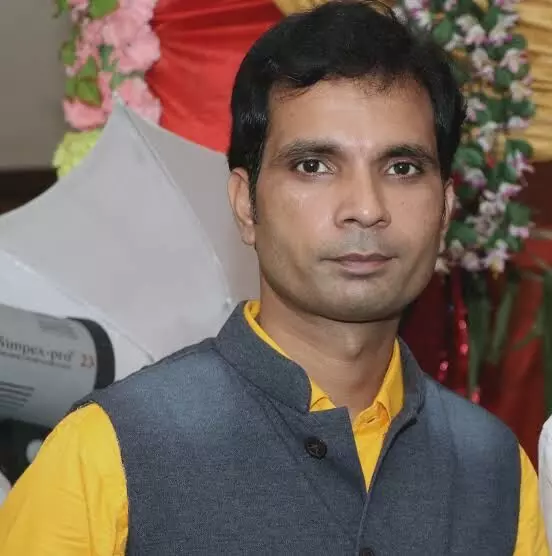 स्थानांतरण नीति की पूर्व की इन विसंगतियों को दूर करने शिक्षक नेता विवेक दुबे ने मंत्री ताम्रध्वज साहू को लिखा पत्र....