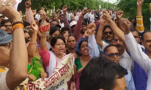 कर्मचारी हड़ताल अपडेट: 88 कर्मचारी संगठनों के प्रांताध्यक्ष की कल अहम बैठक...अनिश्चितकालीन हड़ताल पर बनेगी रणनीति