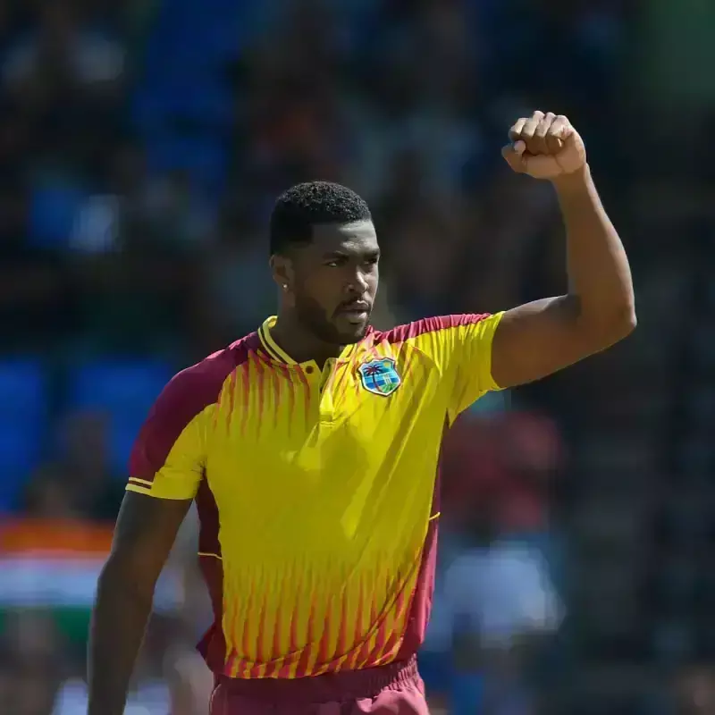 टीम इंडिया ने टेके घुटने ,ओबेड मैकॉय ने मैन ऑफ द मैच अवॉर्ड जीतने के बाद कहा- ये मेरी मां के लिए, किया सर्वश्रेष्ठ प्रदर्शन