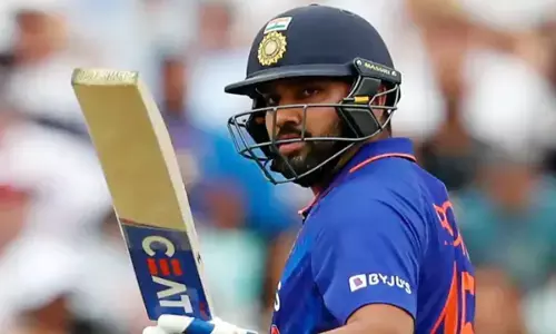 T20 World Cup: इंग्लैंड के खिलाफ सेमीफाइनल नहीं खेलेंगे रोहित शर्मा!, सामने आया बड़ा अपडेट...