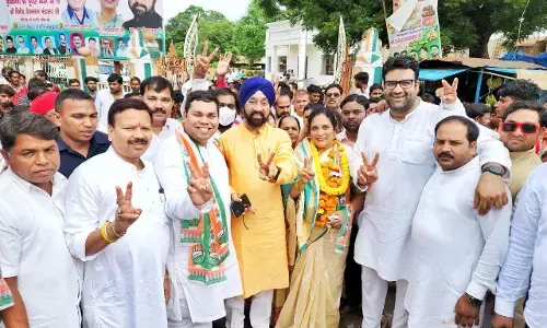 महासमुंद नगर पालिका में कांग्रेस: 28 साल बाद अध्यक्ष बनाने में कामयाब रही कांग्रेस, राशि महिलांग बनी अध्यक्ष